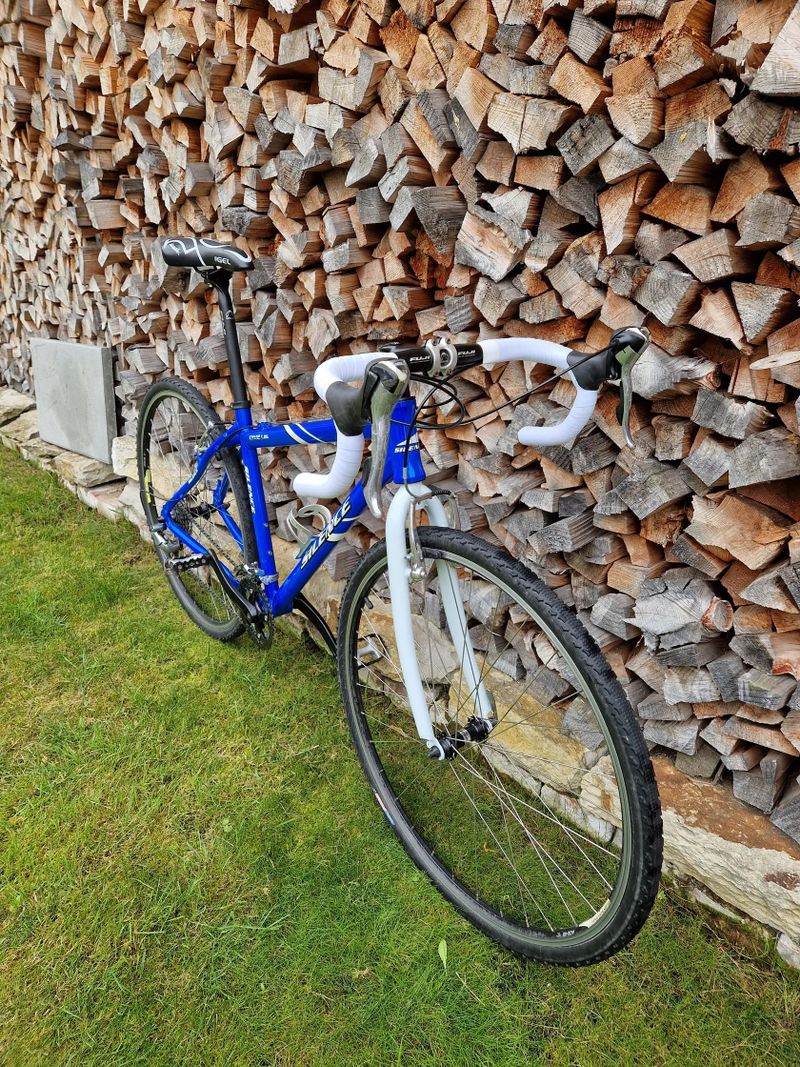 gravel kolo SILENCE