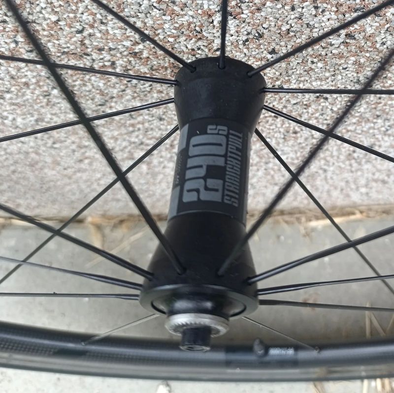 Zapletená kola FFWD Galuskové