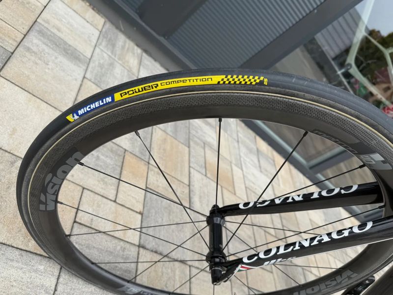 Colnago V1R FERRARI 530mm Campa Record ZCELA NOVÁ STAVBA