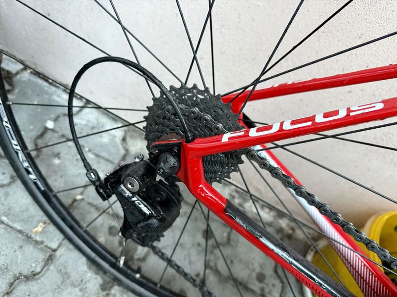 Focus Izalco Race 105