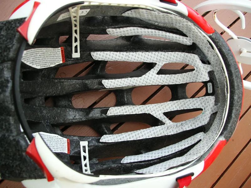 PŘILBA SPECIALIZED