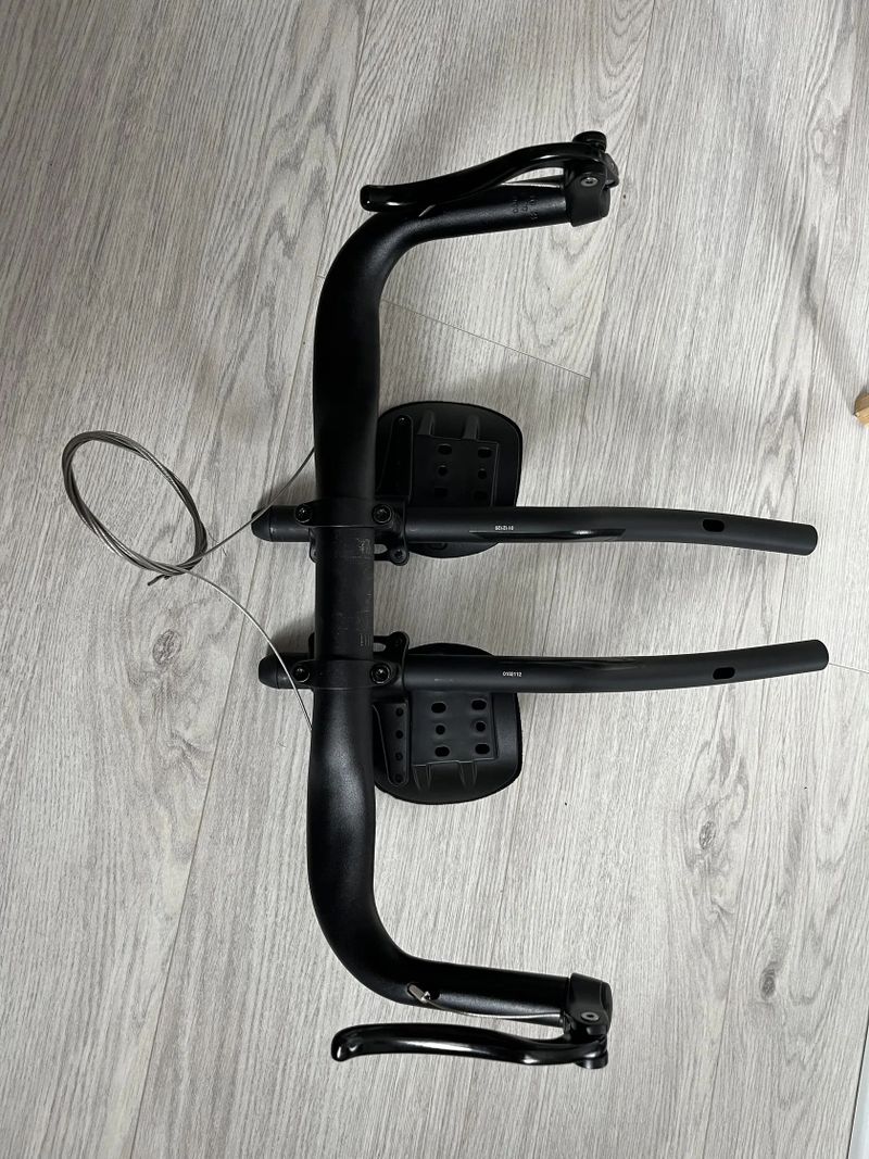 Prodám kokpit Zipp Vuka Alumina EVO 110