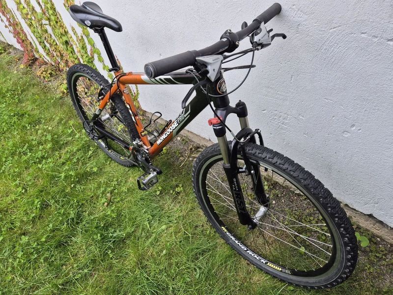 Horské kolo Mongoose, vel, M/18"
