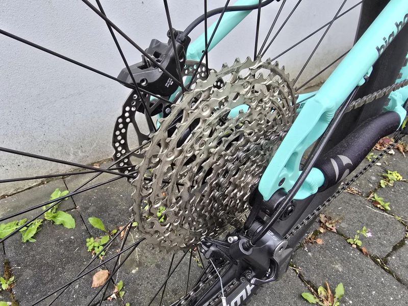 Kona BIG Honzo DL 27,5 + (velikost M )
