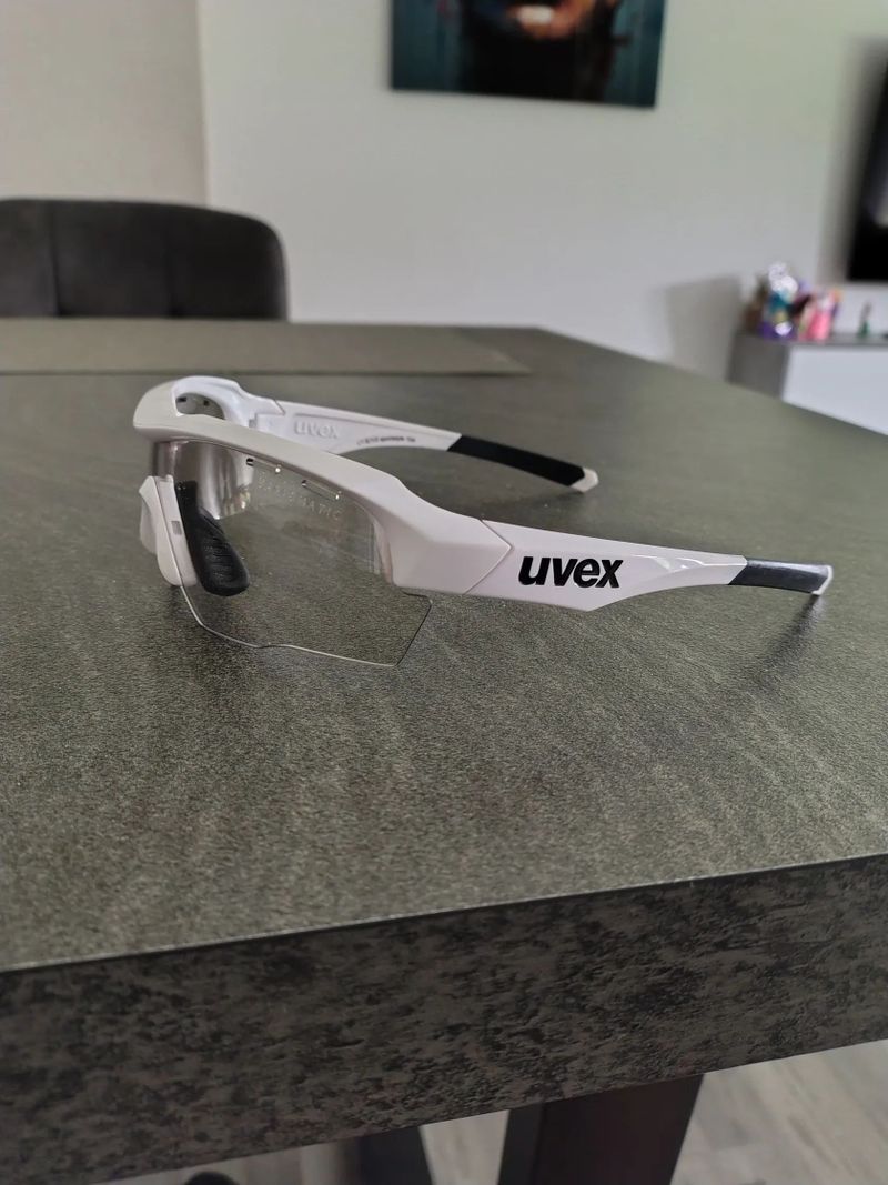 Fotochromatické brýle UVEX Sportstyle 104 VARIO