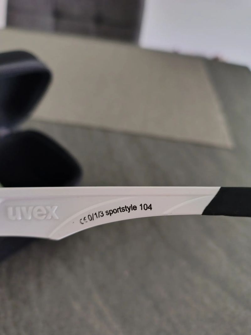 Fotochromatické brýle UVEX Sportstyle 104 VARIO
