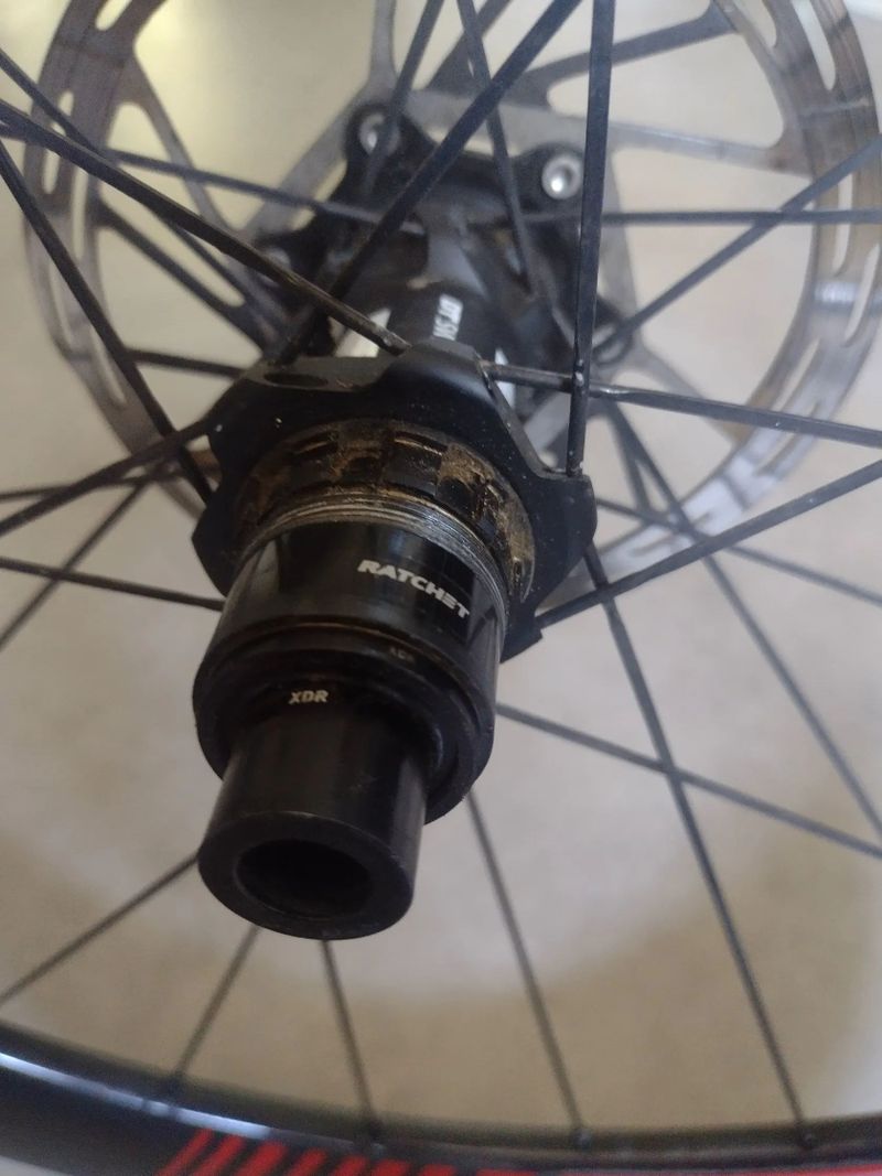 No limited zapletená kola DT 350 ratchet TLR