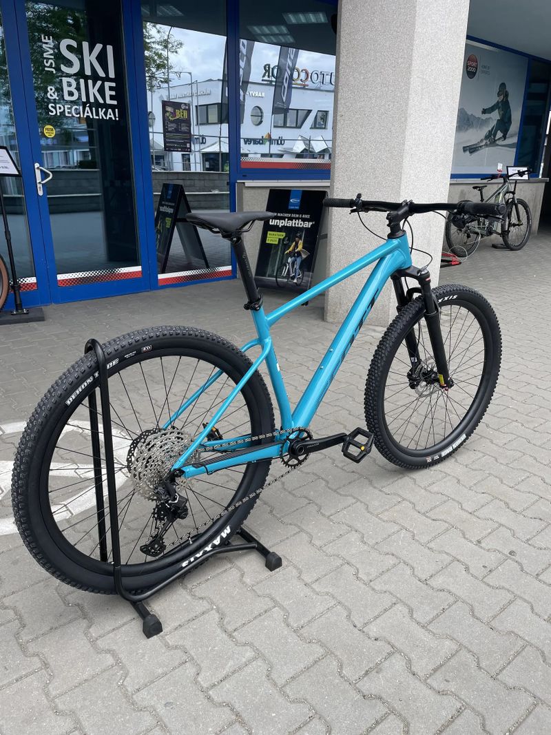 Nové horské kolo SCOTT SCALE 980 velikost L