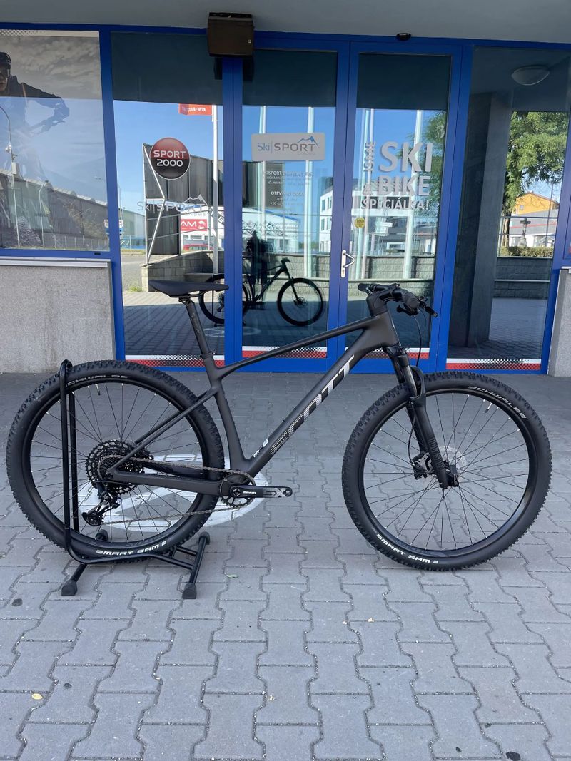 Nové horské kolo SCOTT SCALE 940 velikost L - karbonový rám