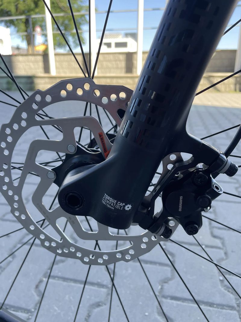 Nové horské kolo SCOTT SCALE 940 velikost L - karbonový rám