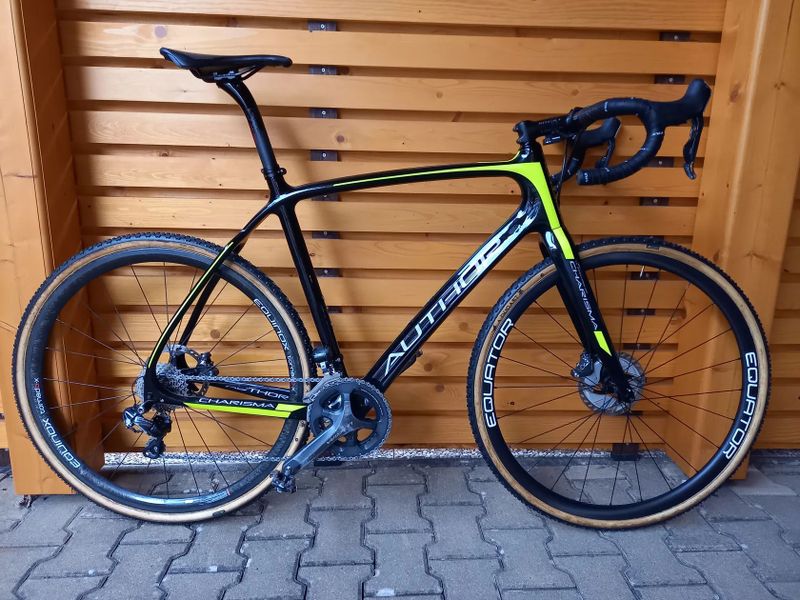 CYKLOKROSKA / RYCHLÝ GRAVEL AUTHOR CHARISMA CX Disc Di2 vel. 57