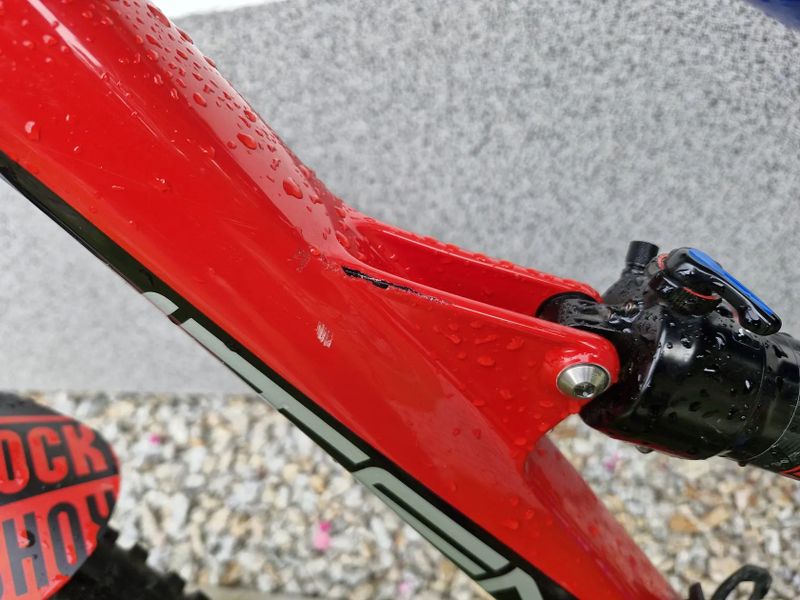 Intense Carbin 29 Carbon, vel.M