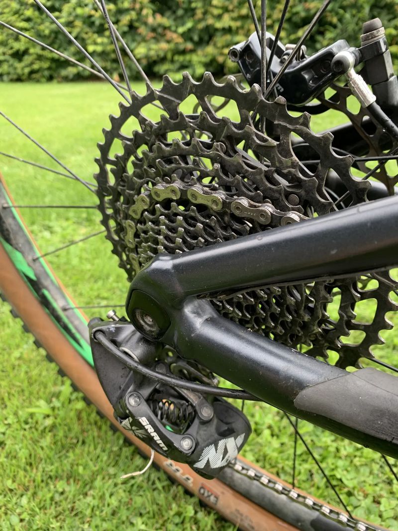 Giant Trance 29”
