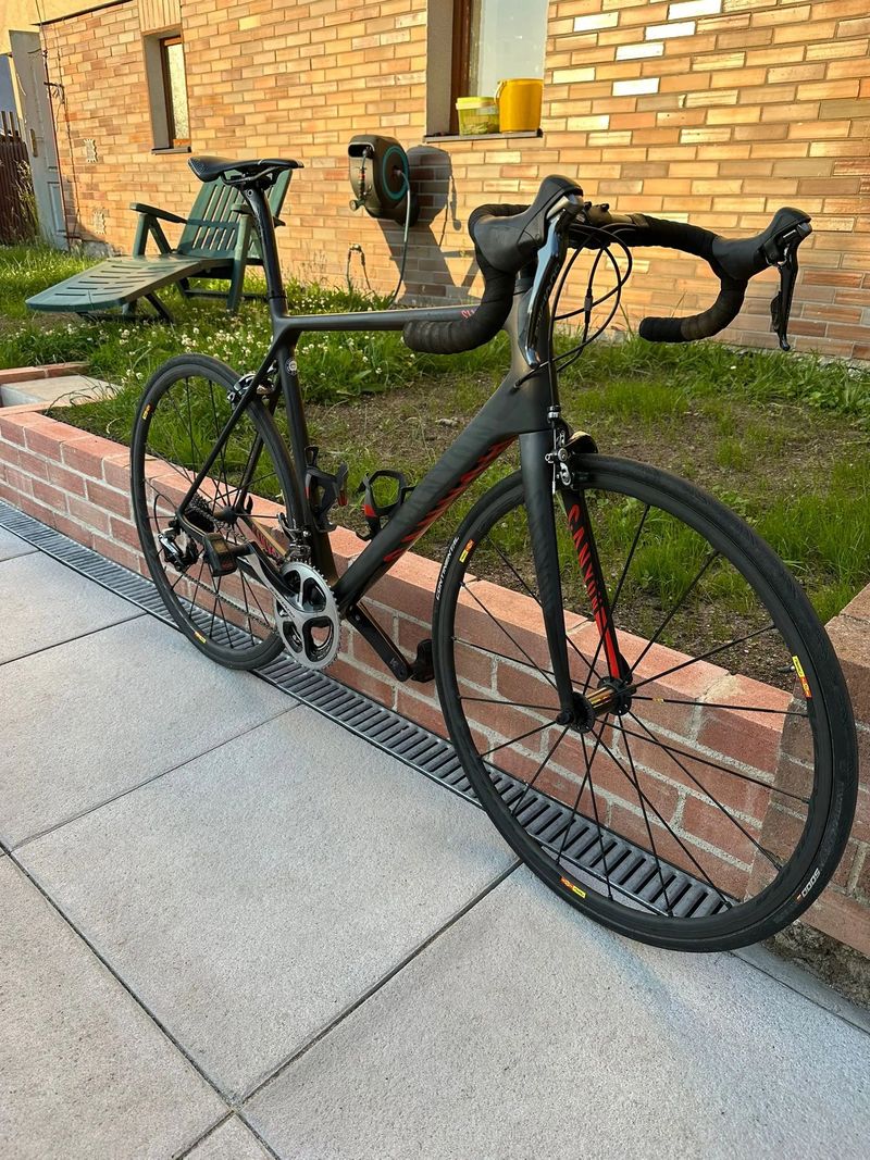 Canyon Ultimate CF SLX 8.0.
