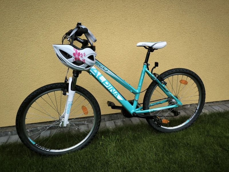 Dětské kolo ALPINA aqua 18 + přilba