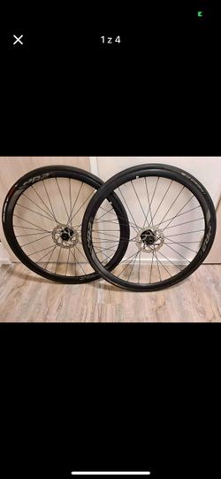 Zapletená kola Giant PR 2 disc