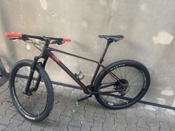 Mondraker Podium Carbon 