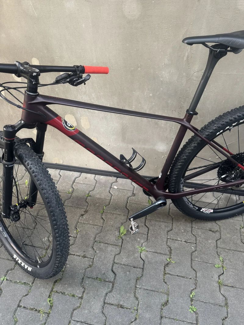 Mondraker Podium Carbon 