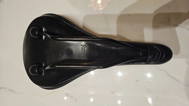 Sedlo Fabric Scoop Shallow
