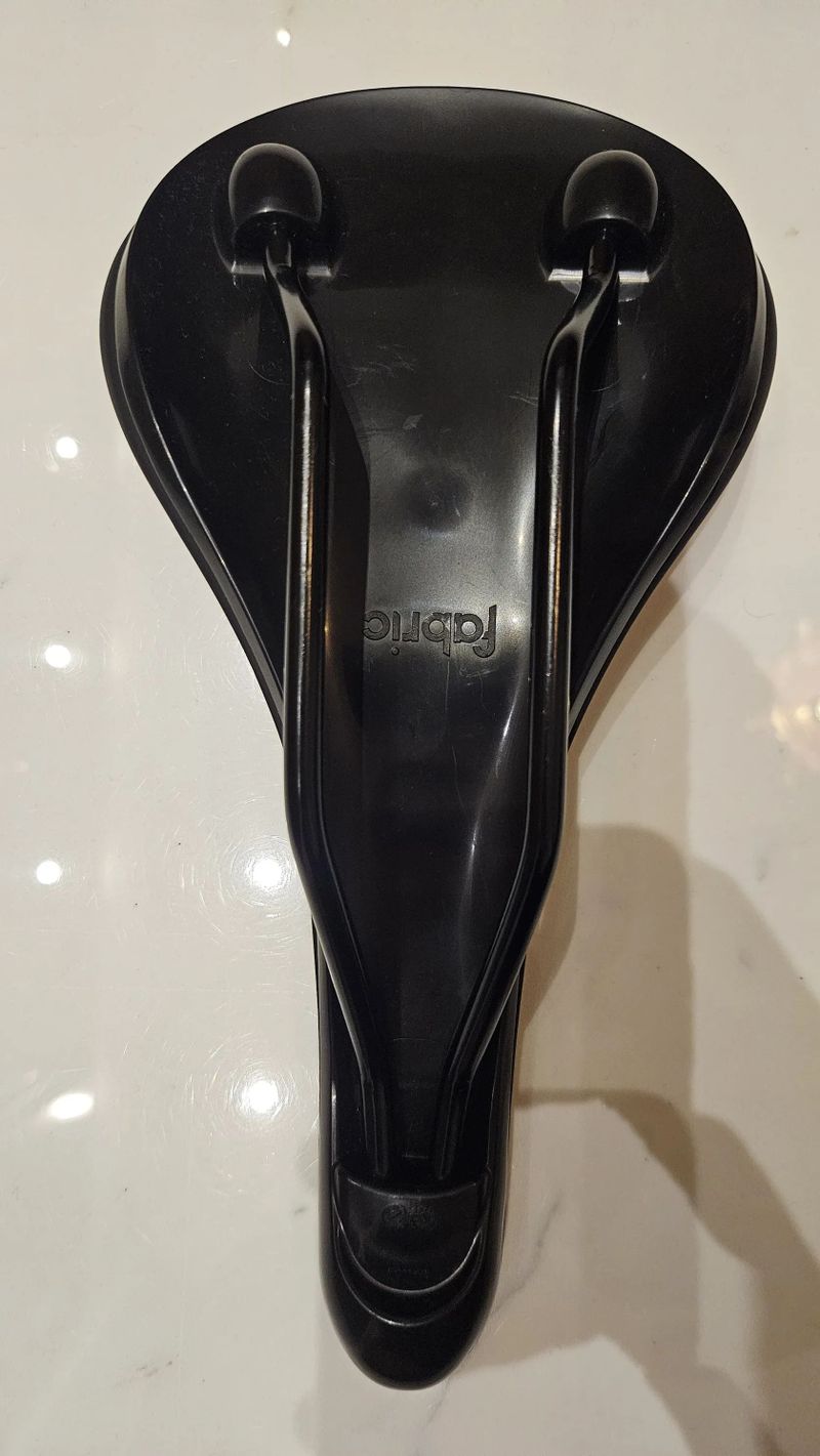 Sedlo Fabric Scoop Shallow