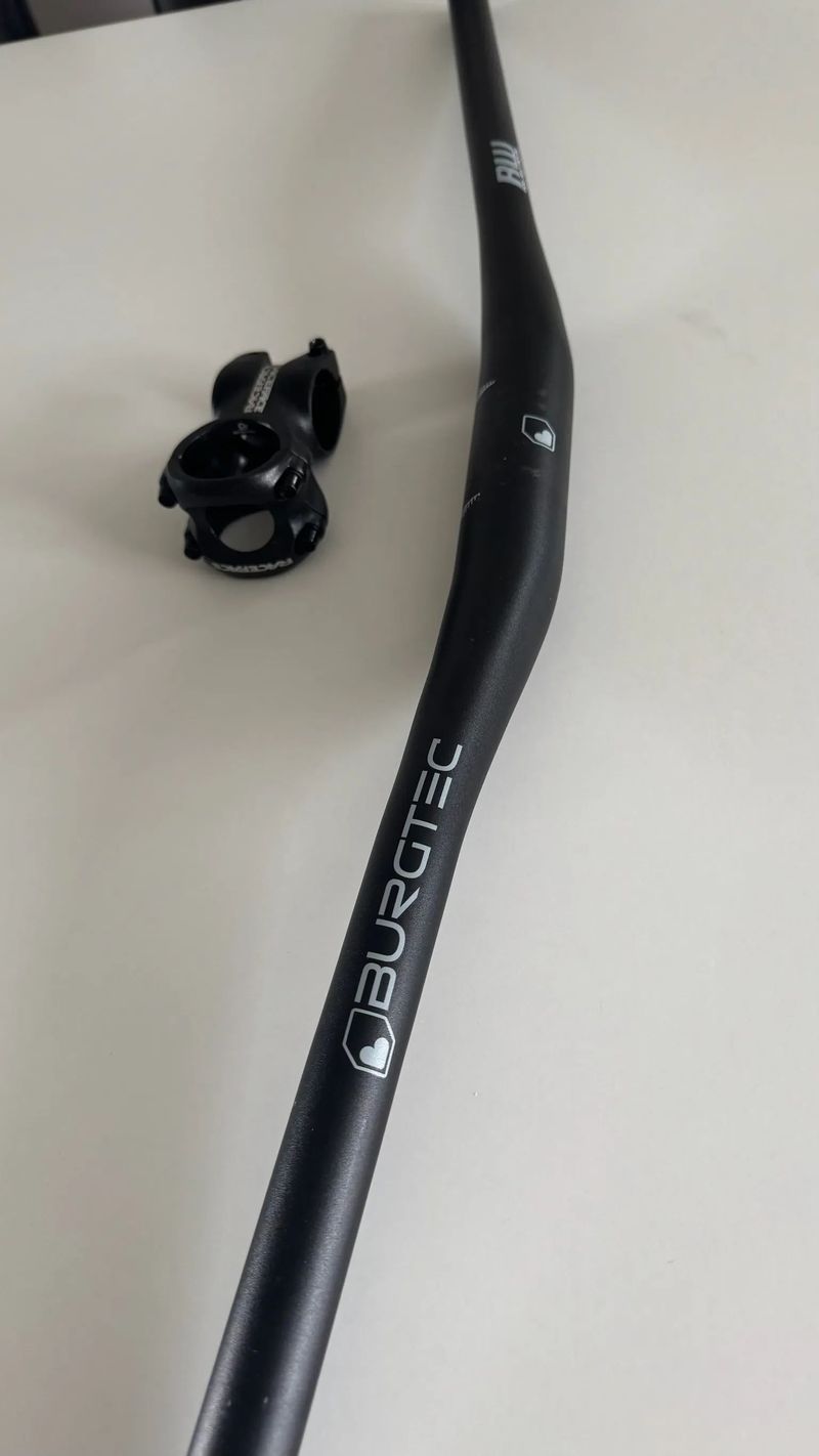 Prodám Burgtec Ride Wide 35 × 780 mm sundané z nového kola