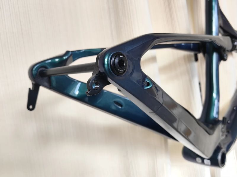 Rámová sada Lapierre XR 5.9 29" - Green Metallic (FOX RYTHM 32 FLOAT, FOX FLOAT DPS)
