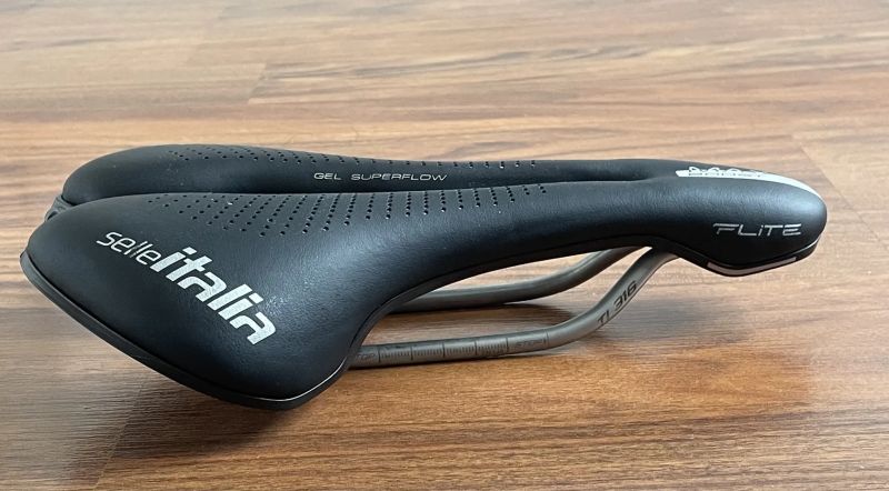 Sedlo SELLE ITALIA MAX FLITE Boost Gel TI 316 Superflow L3