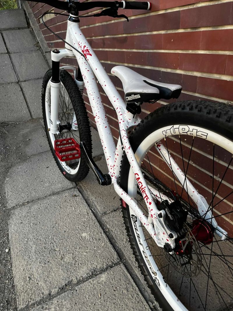 Cachet dětský dirtjump bike