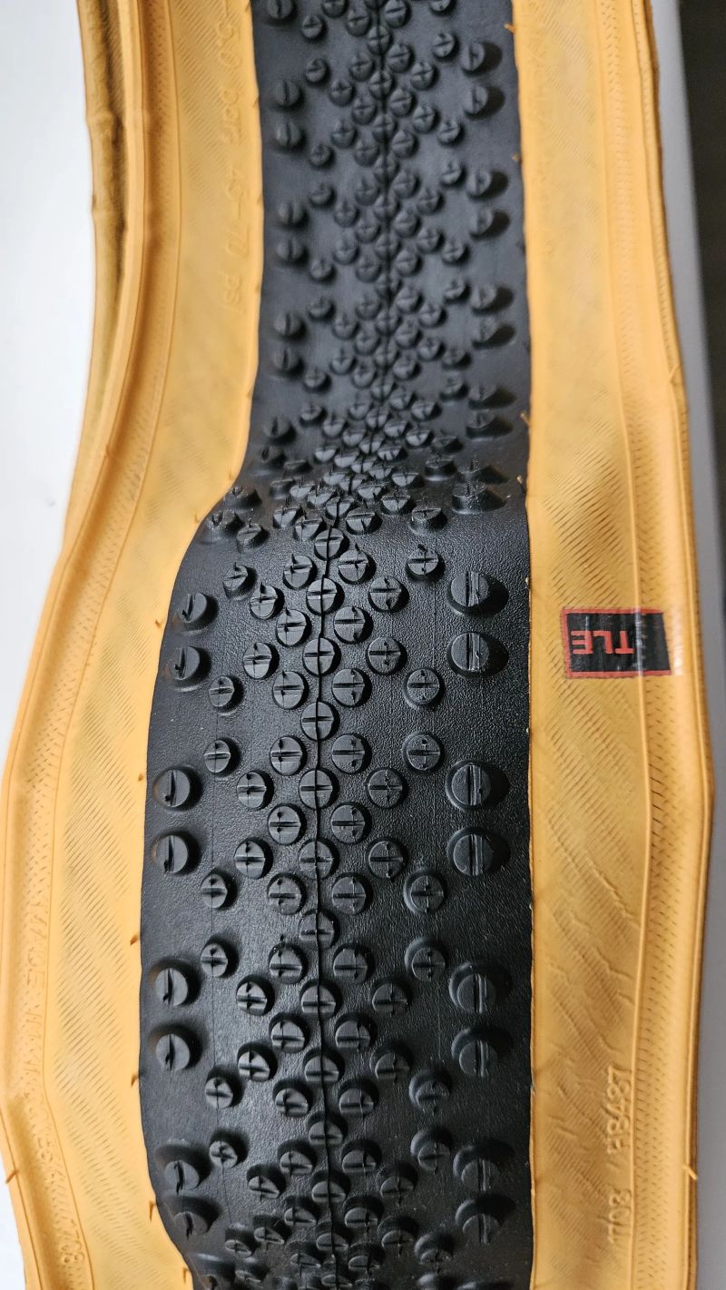 2ks Schwalbe G-ONE BITE TLE 40-584 (27,5x1,5)