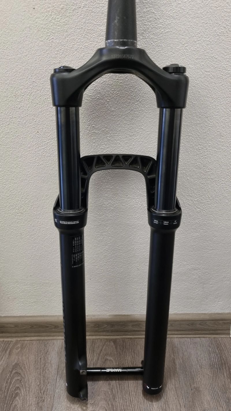 Odpružená vidlice Rockshox Recon Silver 140