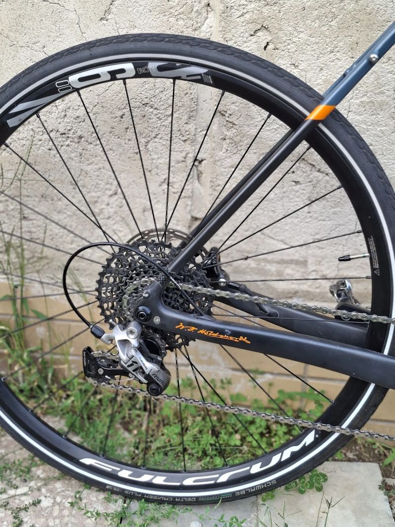 Gravel karbon