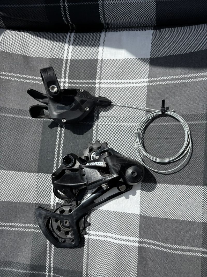 Přehazovačka a řazení Sram SX