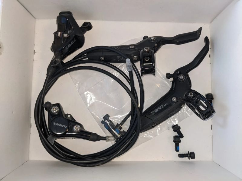 Sram Level Stealth Silver