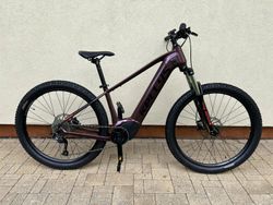 Dámské horské elektrokolo KELLYS TAYEN R10 - prakticky neježděné (najeto 214 km)