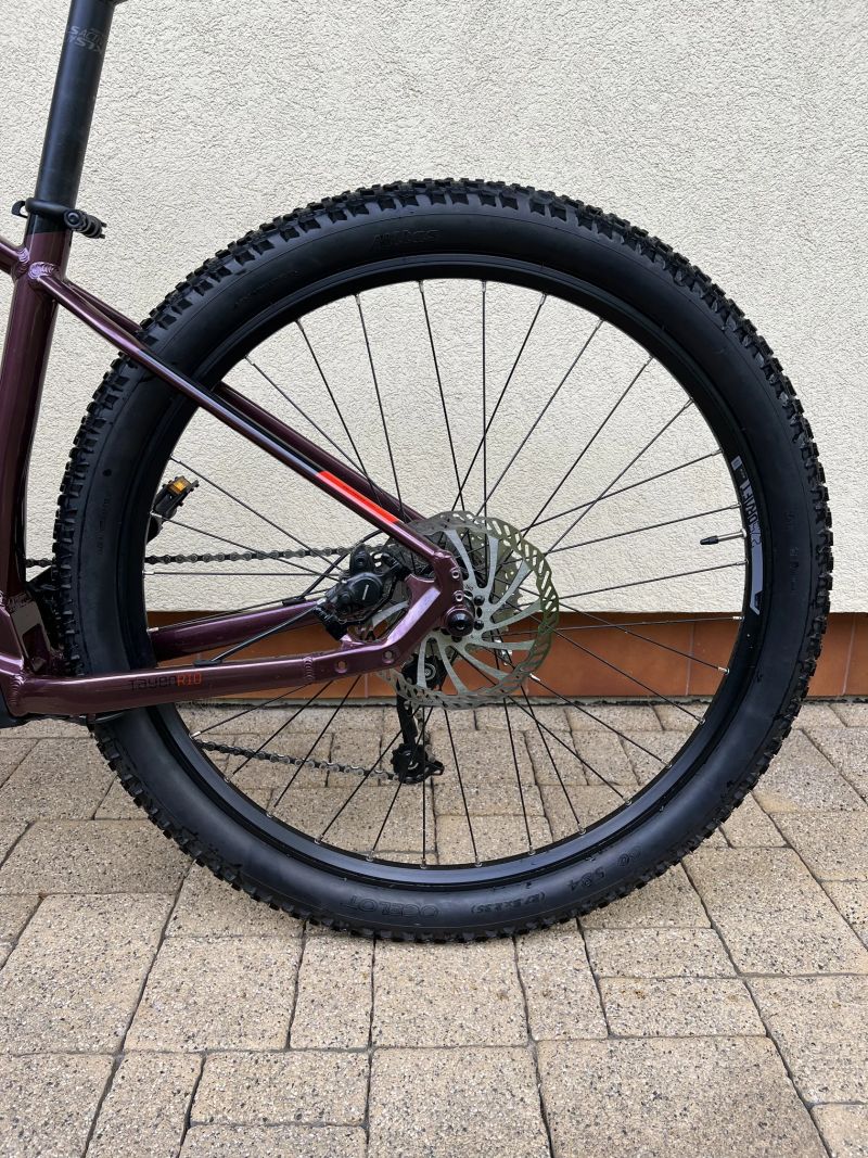 Dámské horské elektrokolo KELLYS TAYEN R10 - prakticky neježděné (najeto 214 km)