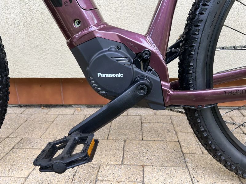 Dámské horské elektrokolo KELLYS TAYEN R10 - prakticky neježděné (najeto 214 km)