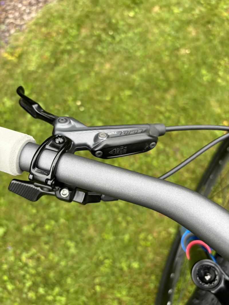 Specialized EPIC HT_Sram Eagle AXS