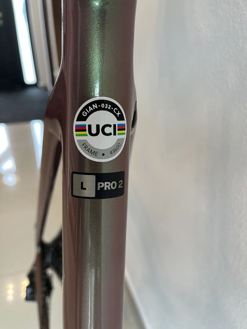 Giant TCX Advanced 2 Pro 