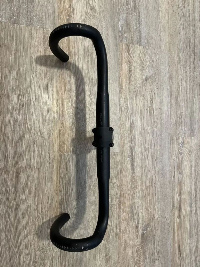 Specialized Expert Alloy Shallow Bend řidítka 420mm + představec 110mm