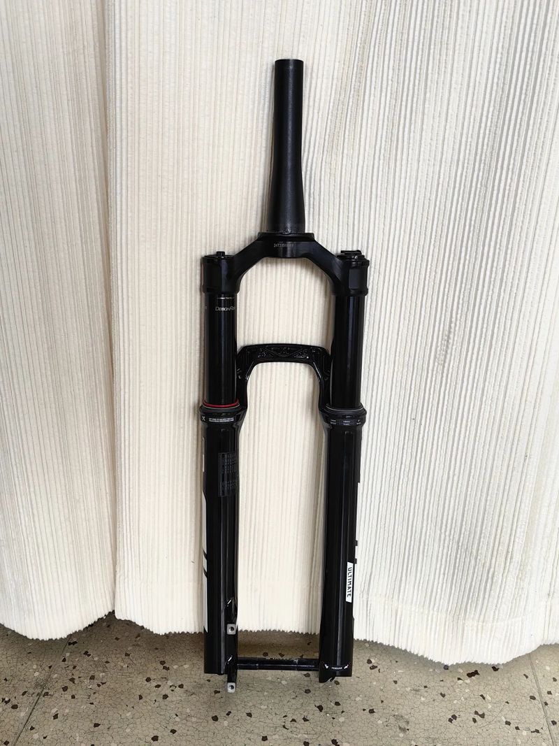 RockShox SID Ultimate 120mm /TwistLoc/29" 