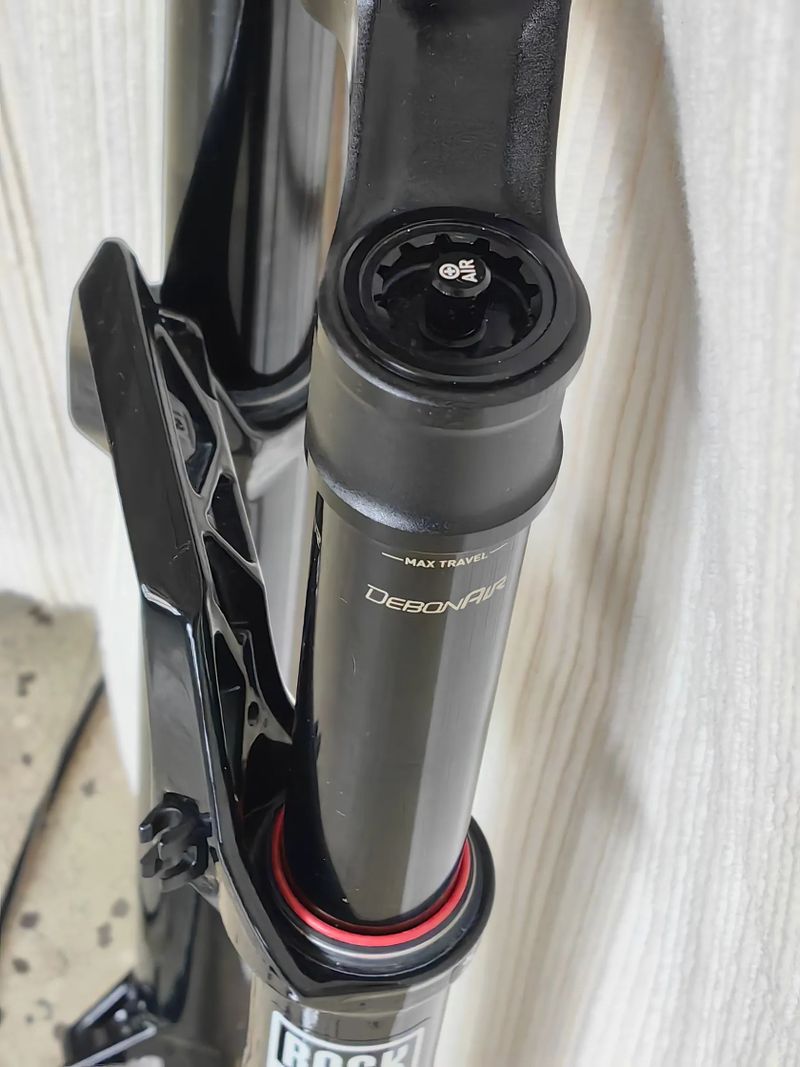 RockShox SID Ultimate 120mm /TwistLoc/29" 