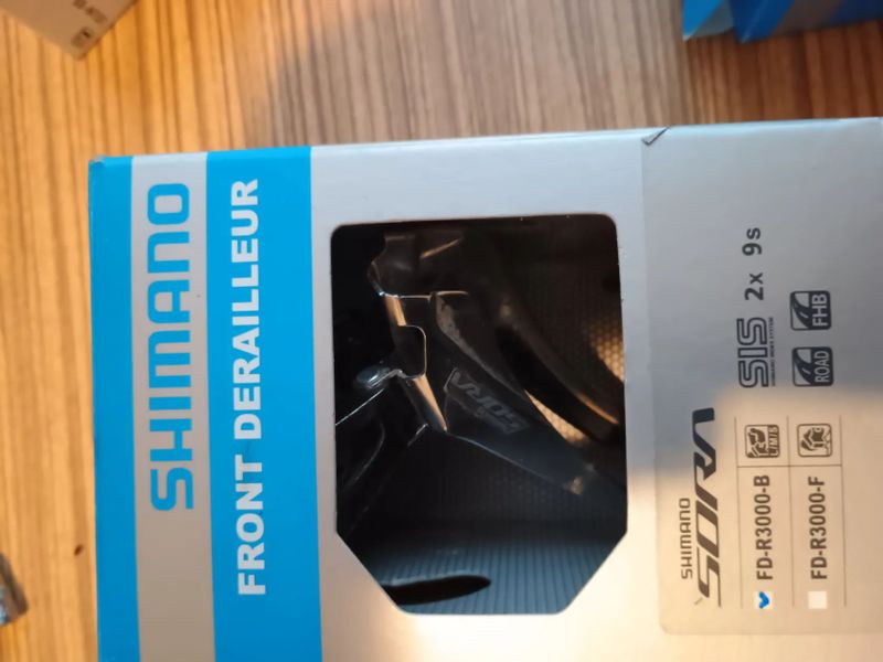 Prodám sadu Shimano sora3000