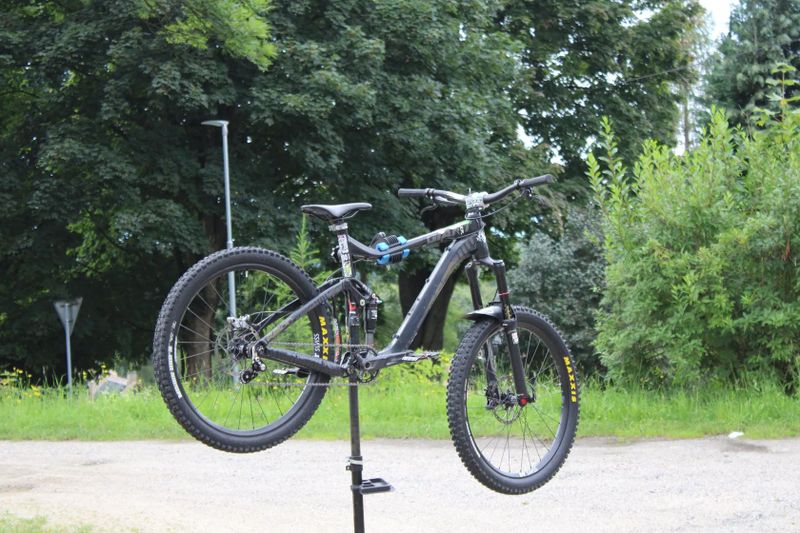 Prodám slopeduro Giant reign 
