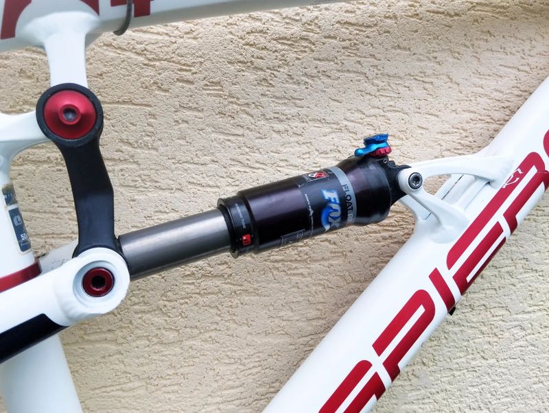 Lapierre Zesty 714 + Fox RP23