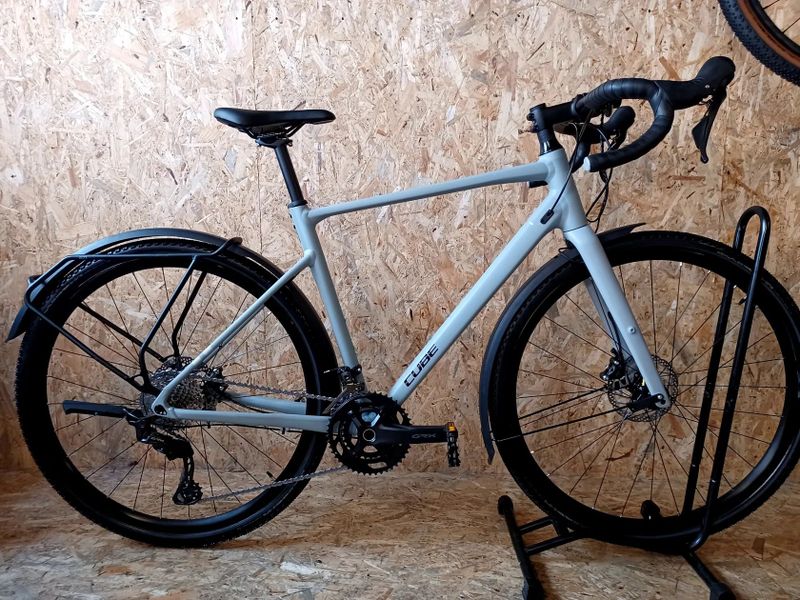 Cube Nuroad RACE FE haze´n´gloss 2025
