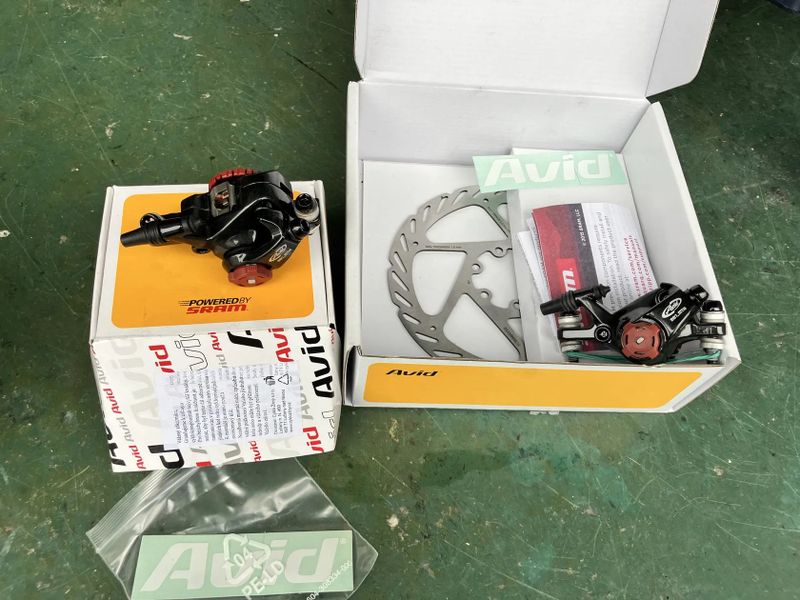 Prodám Brzdové třmeny Avid Ball Bearing Seven - BB7 MTB a Road.