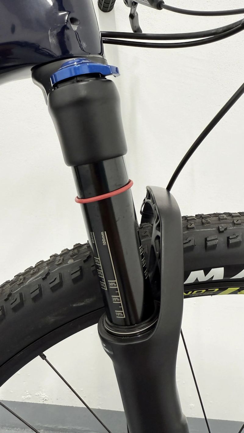 Specialized Epic carbon vel.M jako novy!