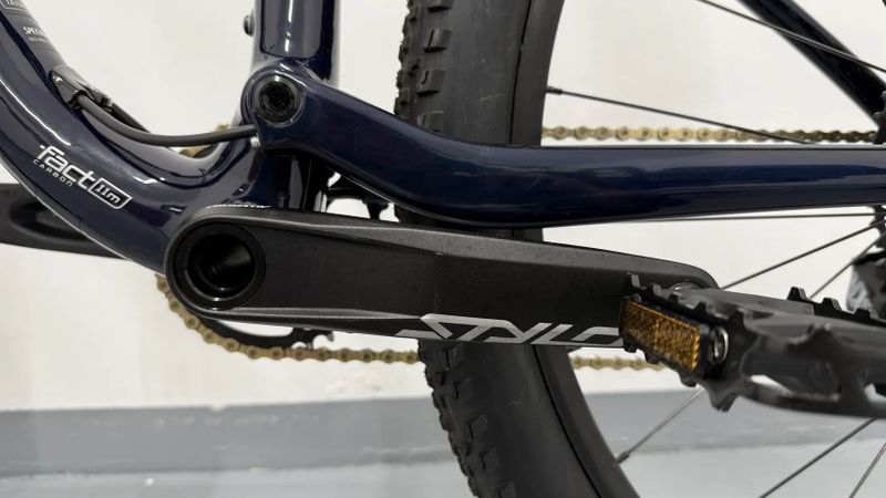 Specialized Epic carbon vel.M jako novy!