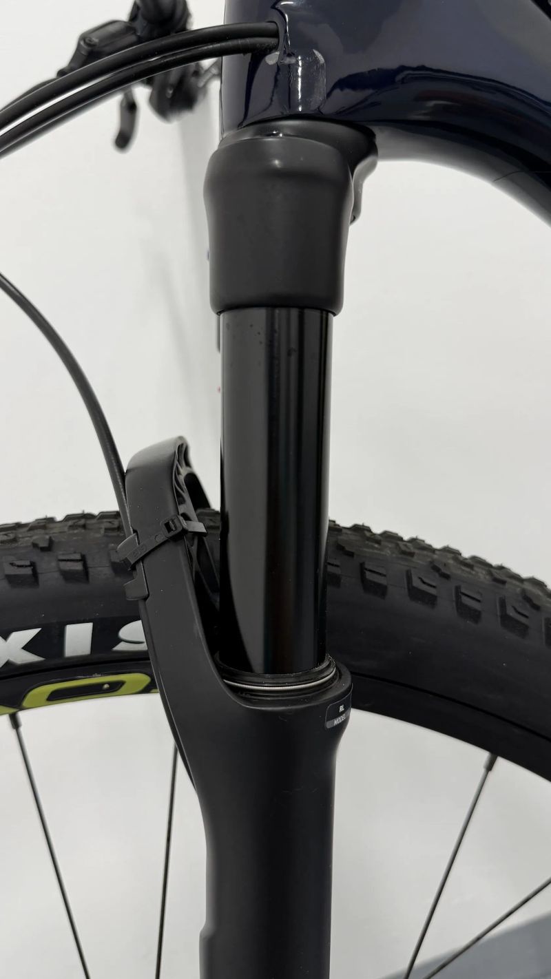 Specialized Epic carbon vel.M jako novy!