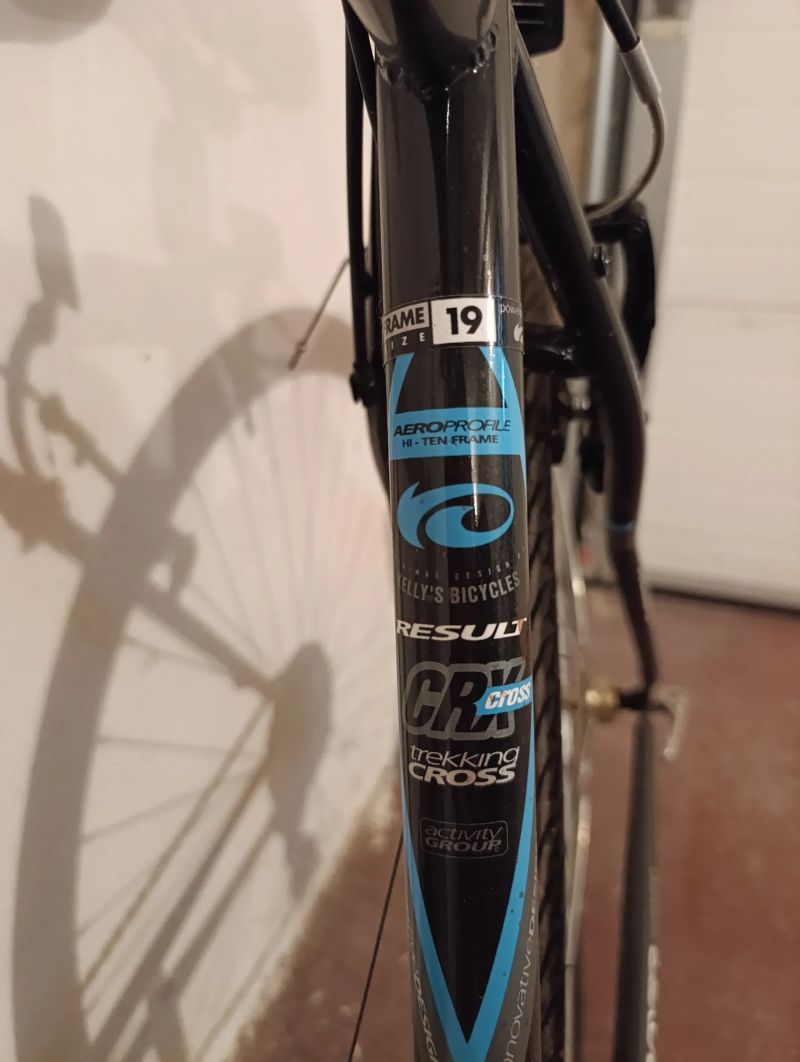 Prodám cross-trekové kolo Kellys